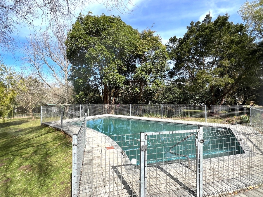 2 Bedroom Property for Sale in Harkerville A H Western Cape